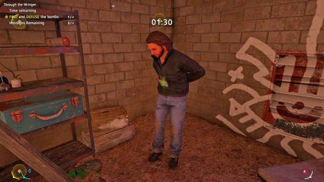 FIND and DEFUSE the bombs 0/4 (3 mins)