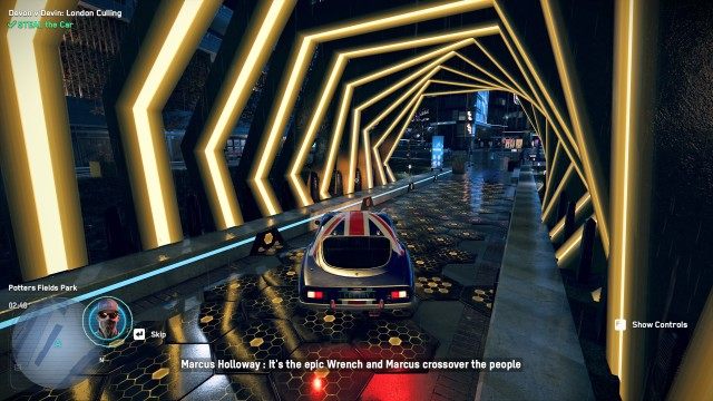 REACH the City Hall / STEAL the Car