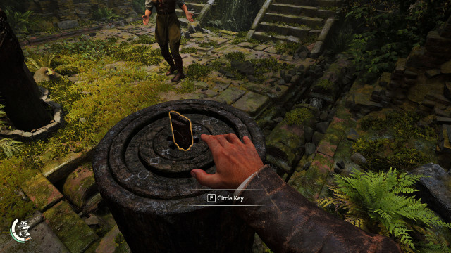 Symbol Pedestal #4