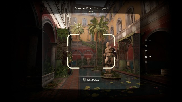 Palazzo Ricci Courtyard
